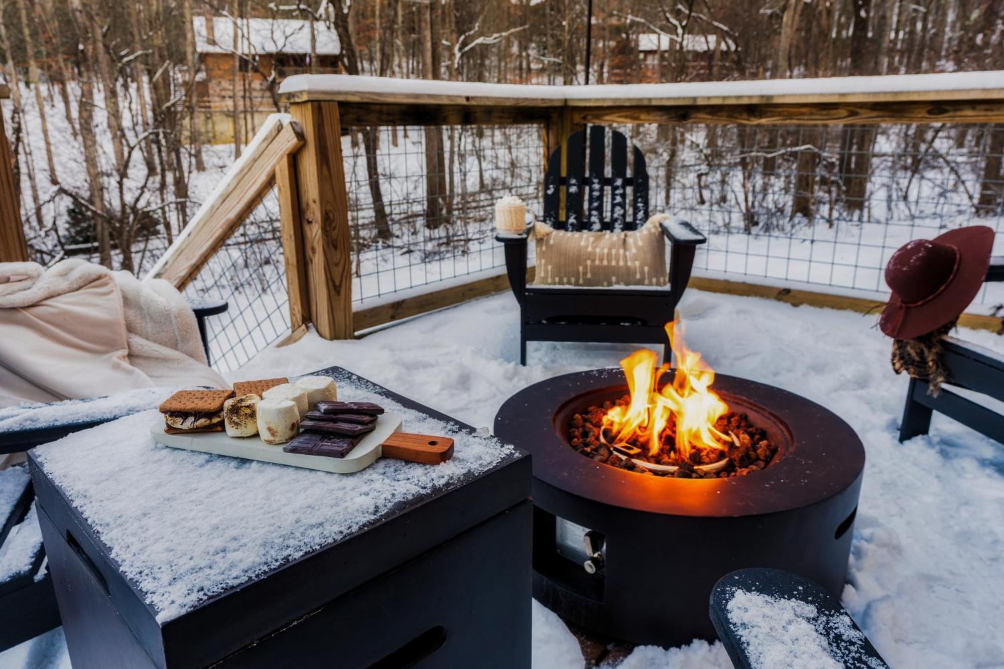 The Moondance Cabin By Lightfoot Stays Vacation Rentals Sevierville Εξωτερικό φωτογραφία