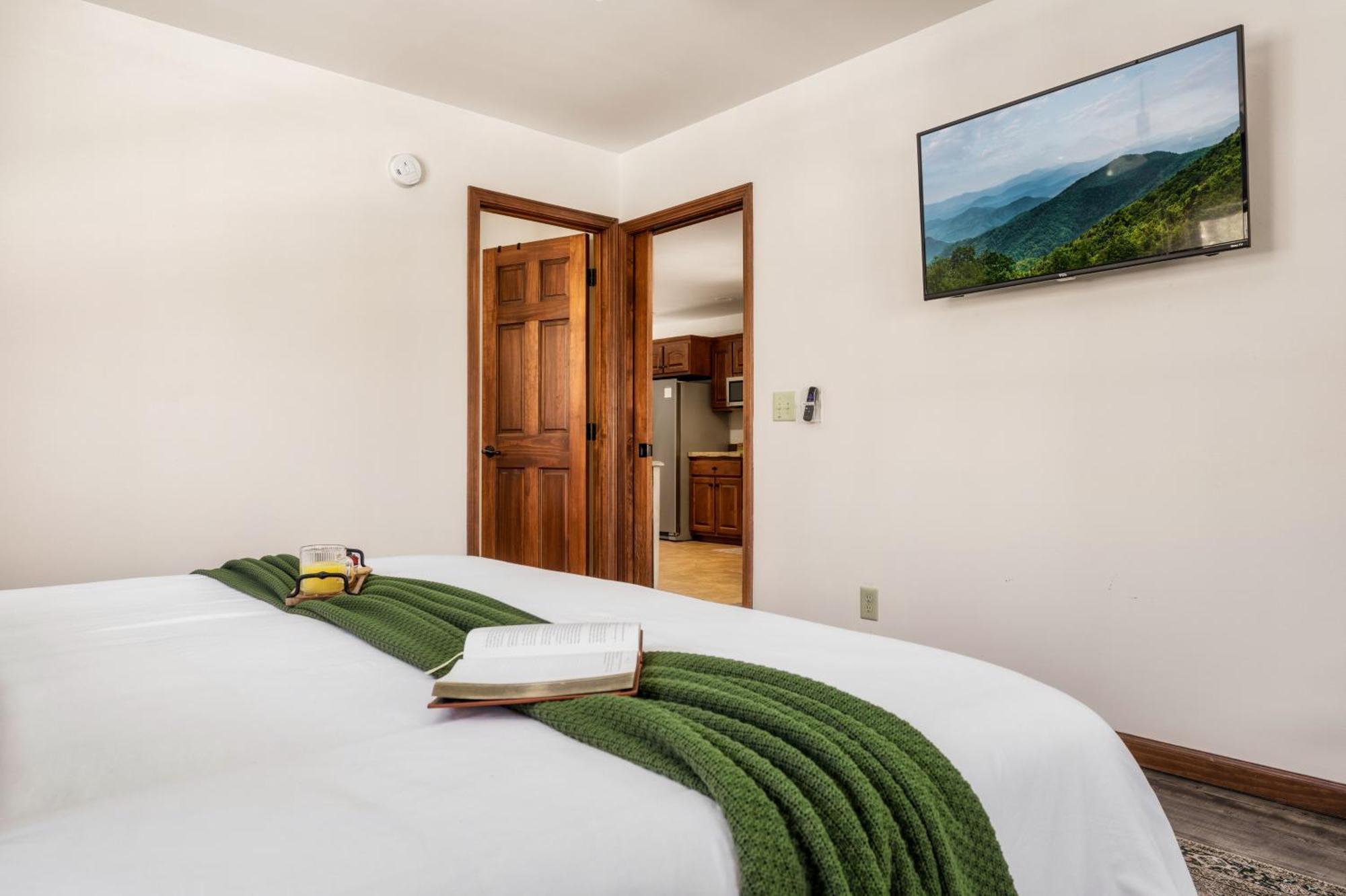 The Moondance Cabin By Lightfoot Stays Vacation Rentals Sevierville Εξωτερικό φωτογραφία